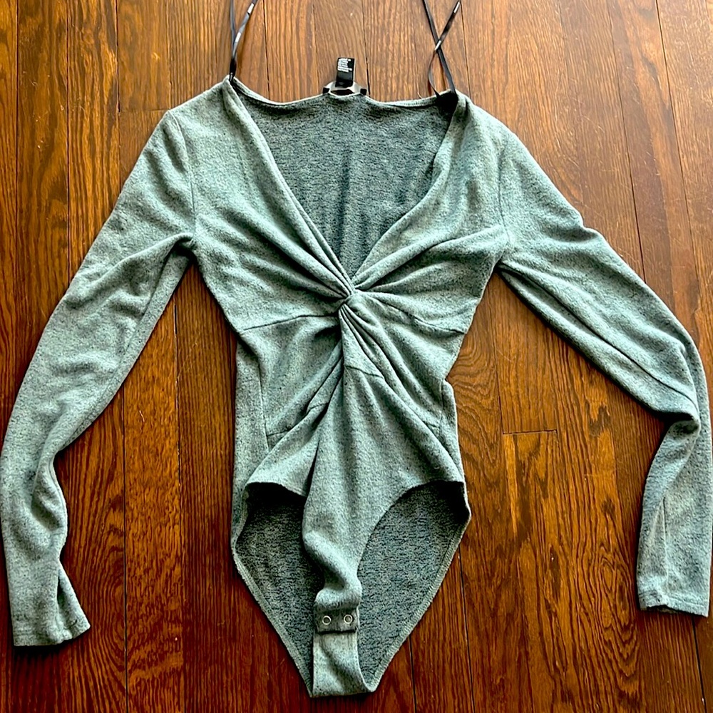 NWOT sage green knot front snap bodysuit
